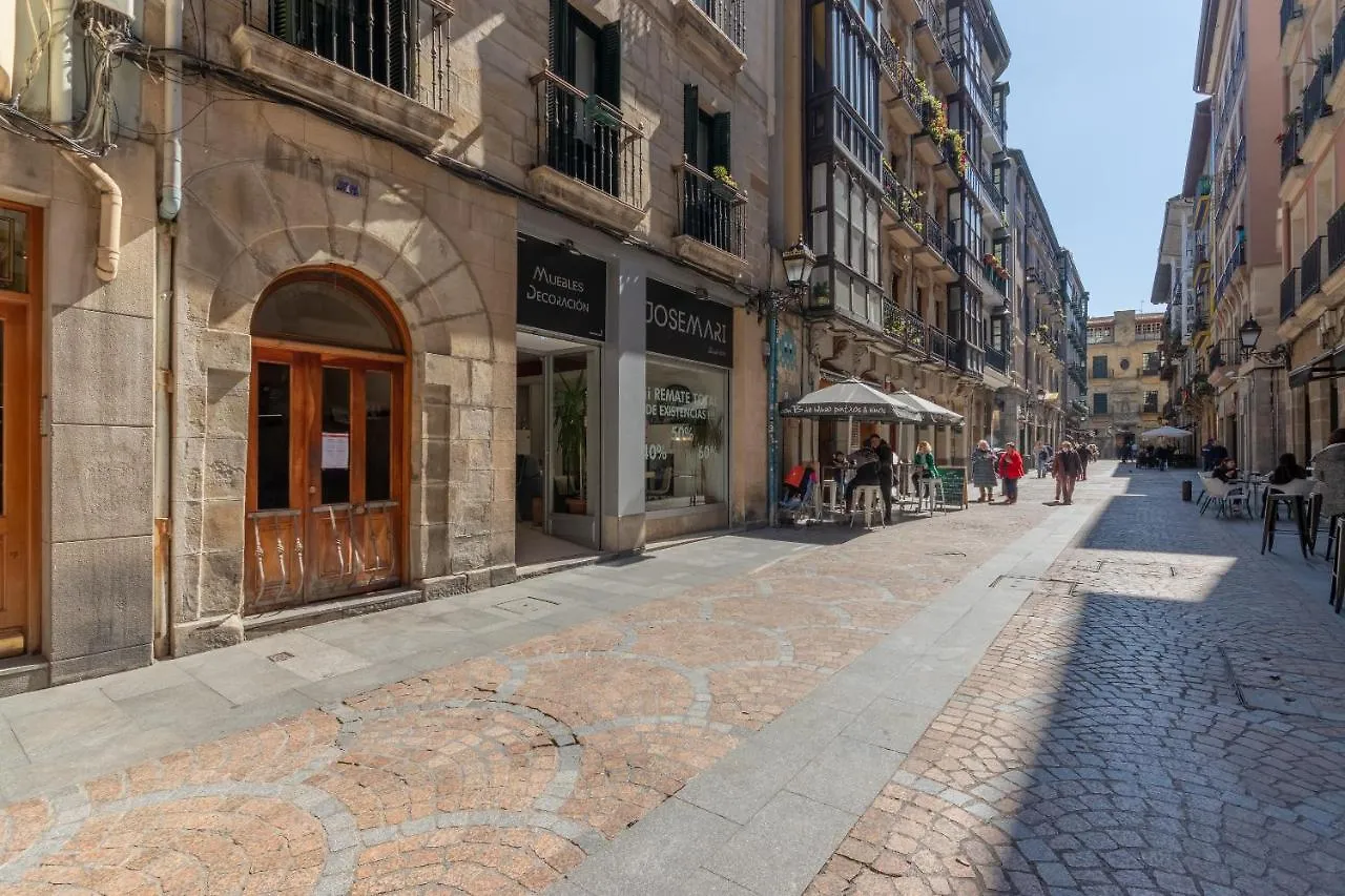 New! Lovely 3-Bedroom Loft In Bilbao 0*,